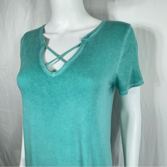 Arizona Jean Co. Turquoise Thin Sheer Criss-Cross V-Neck Tee - Picture 2 of 5